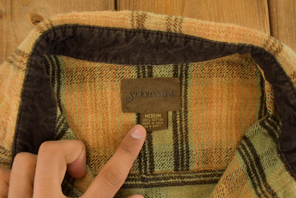 Vintage 1990s St. John's Bay Plaid Flannel Button Up Shirt Men's M from propervintagecanada