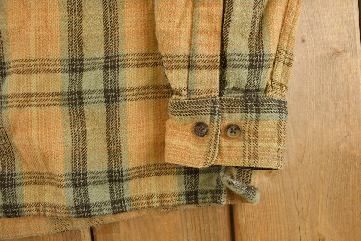 Vintage 1990s St. John's Bay Plaid Flannel Button Up Shirt Men's M from propervintagecanada