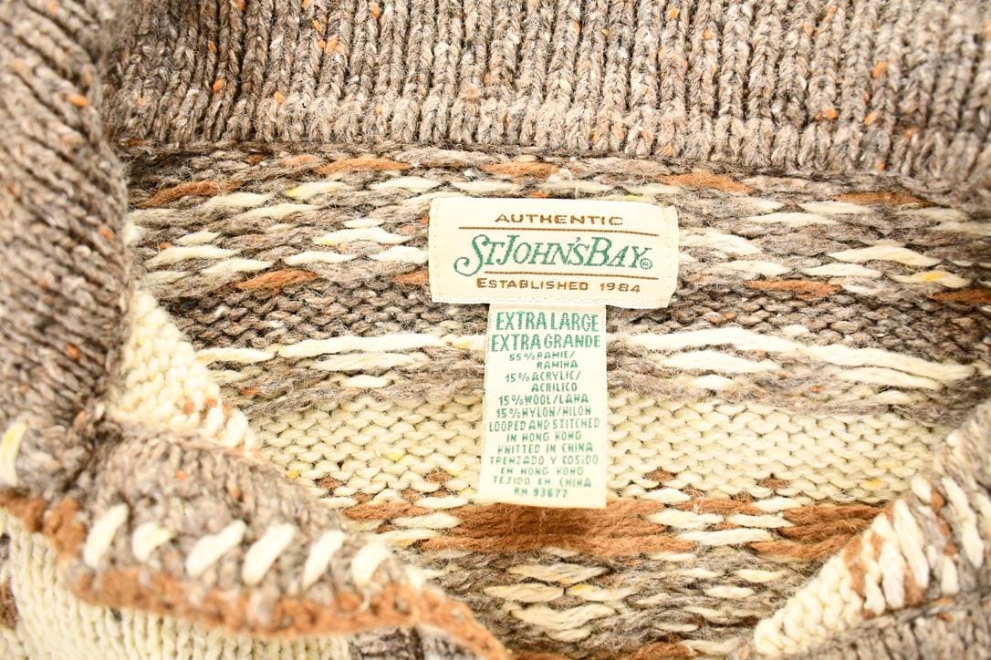 Vintage 1990s St Johns Bay Knit Abstract Pattern Crewneck Sweater Women's XL from propervintagecanada