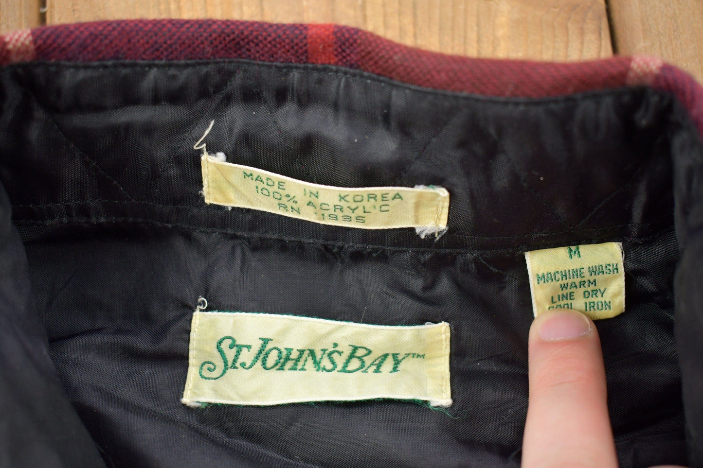 Vintage 1990s St Johns Bay Plaid Flannel Button Up Shirt Men's Medium from propervintagecanada