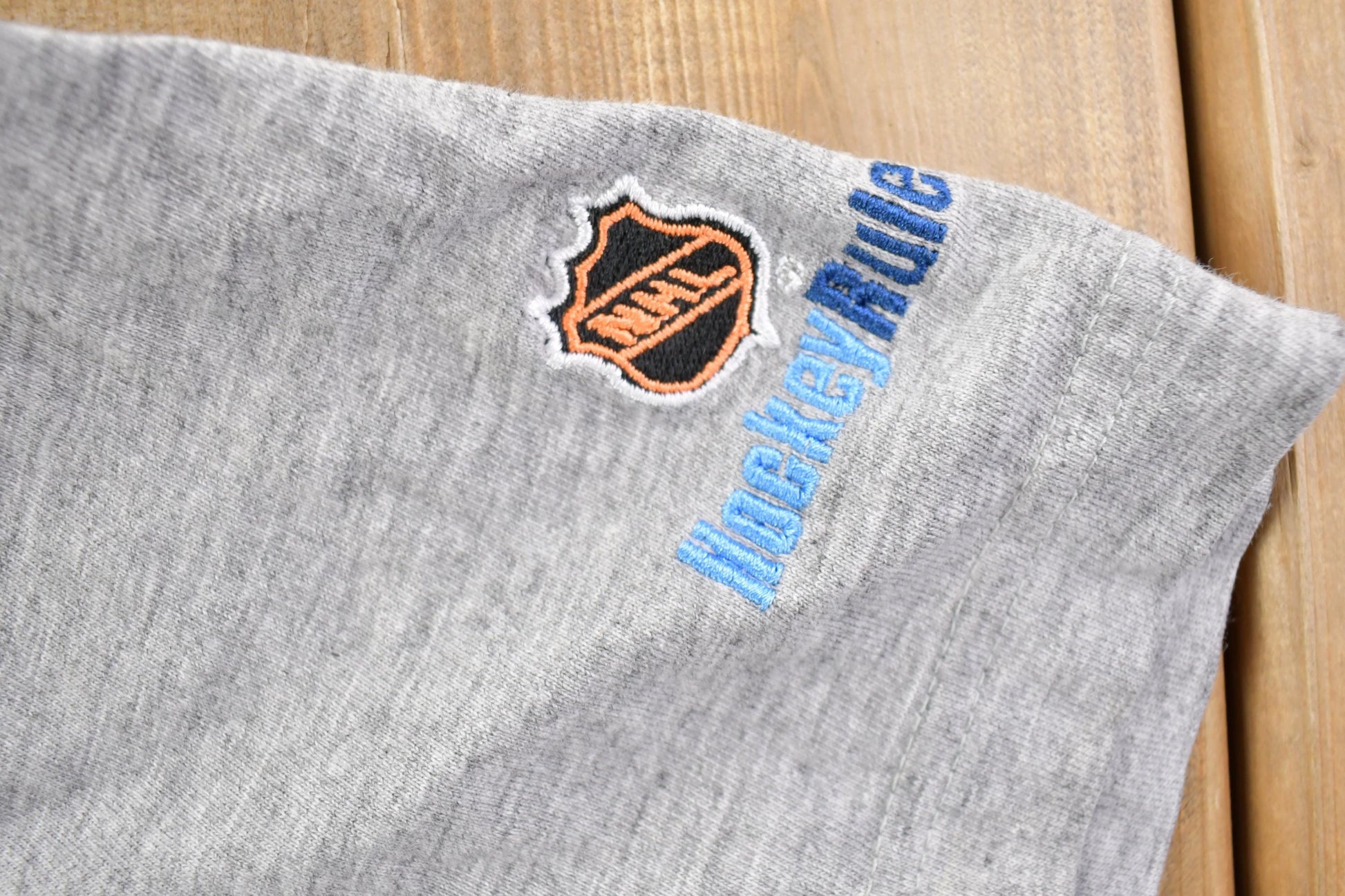 Vintage 1990s St Louis Blues NHL Graphic T-Shirt / Made In USA / Single Stitch / NHL Hockey / 90s Streetwear / Sportswear from propervintagecanada
