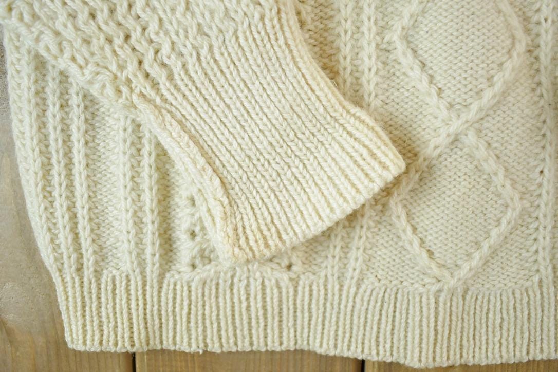 Vintage 1990s St Michael 100% Cable Knit Wool Knit Sweater Men's Large from propervintagecanada