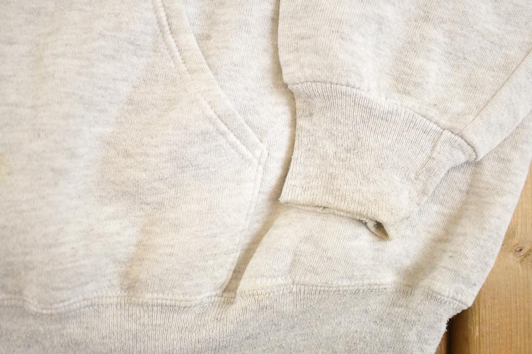 Vintage 1990s St Paul Minnesota Home Of The Saints Hoodie Sweatshirt Men's L from propervintagecanada