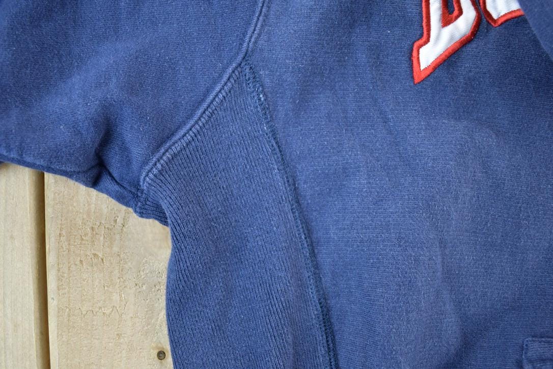 Vintage 1990s Steve And Barry's Duquesne Cross Grain University Hoodie Mens L from propervintagecanada