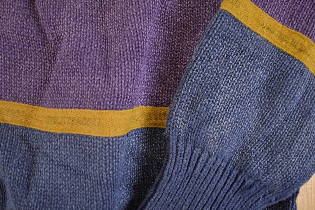 Vintage 1990s Structure Outdoorsman Knit Crewneck Sweater Men's M from propervintagecanada