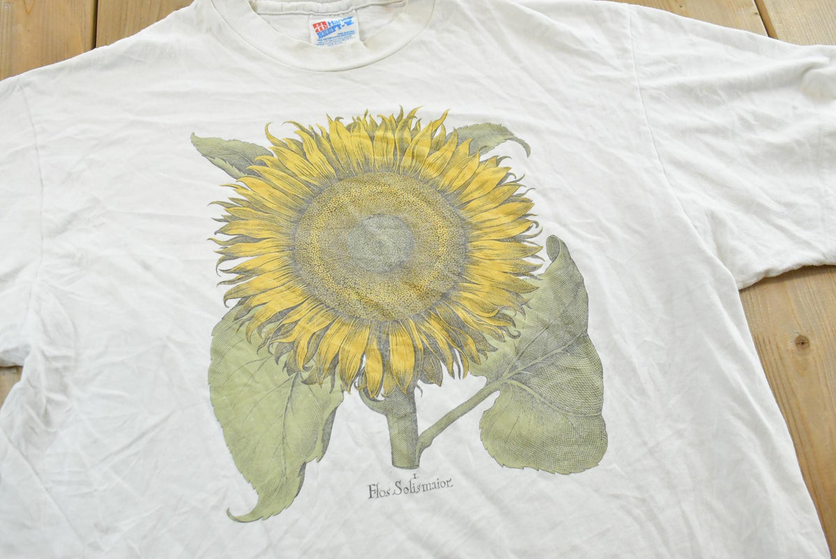 Vintage 1990s Sunflower T-Shirt Mens L from propervintagecanada