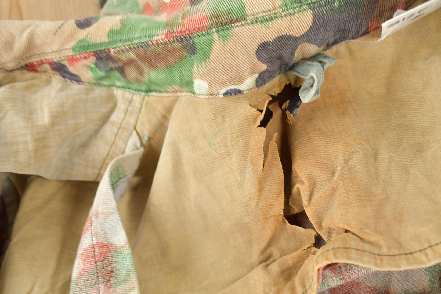 Vintage 1990s Swiss Military Alpenflage Camo Hooded Jacket from propervintagecanada