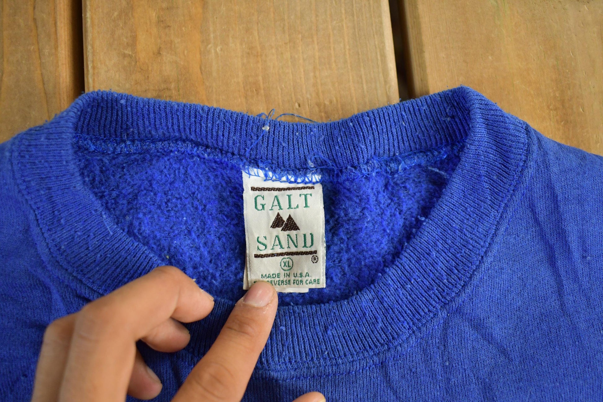 Vintage 1990s Syracuse University Collegiate Crewneck Men's XL Men's Large from propervintagecanada