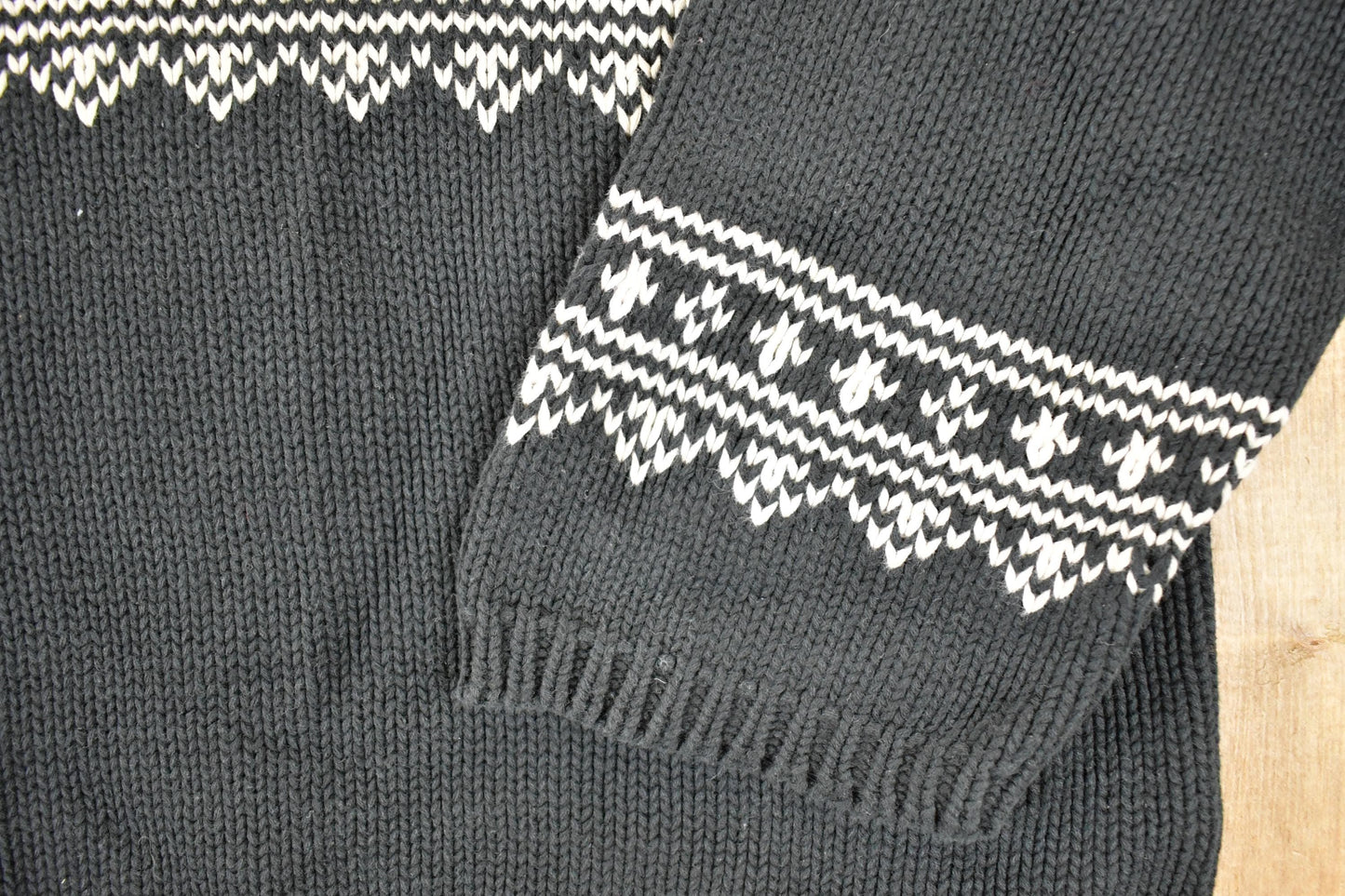 Vintage 1990s Talbots Chunky Holiday Knit Crewneck Sweater Women's L from propervintagecanada