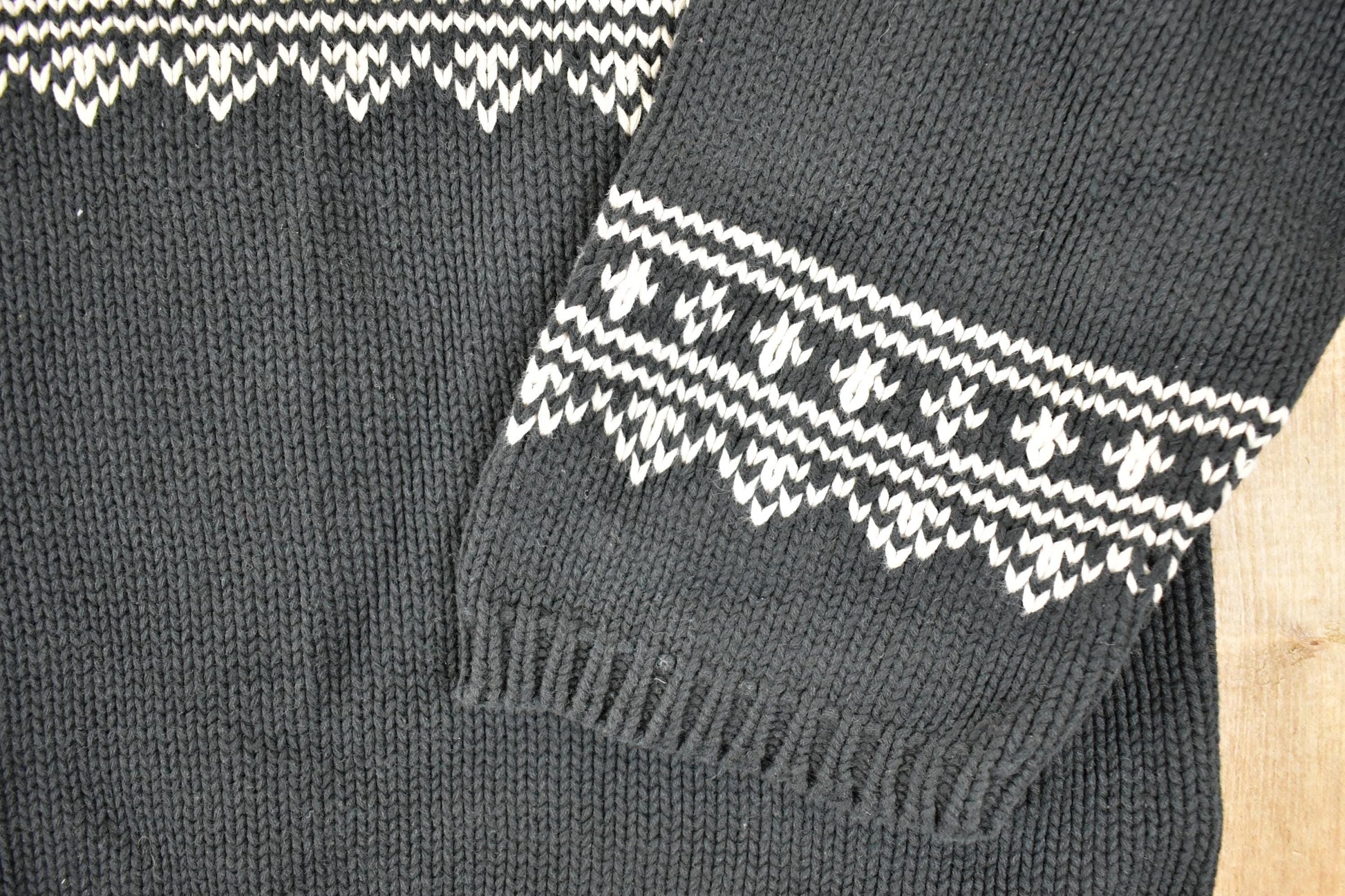 Vintage 1990s Talbots Chunky Holiday Knit Crewneck Sweater Women's L from propervintagecanada