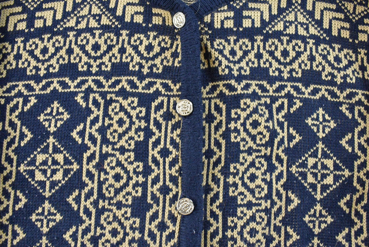 Vintage 1990s Tally Ho Knit Pattern Cardigan Sweater Women's XL from propervintagecanada