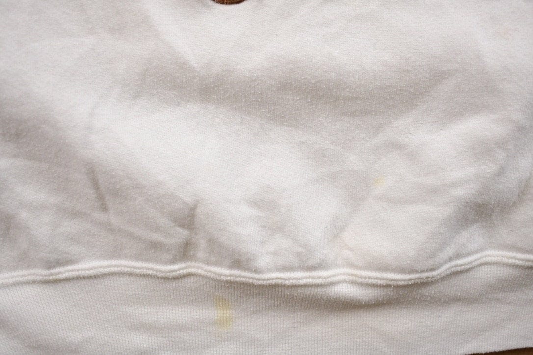 Vintage 1990s Teddy Bear Crewneck Sweater Men's Medium from propervintagecanada