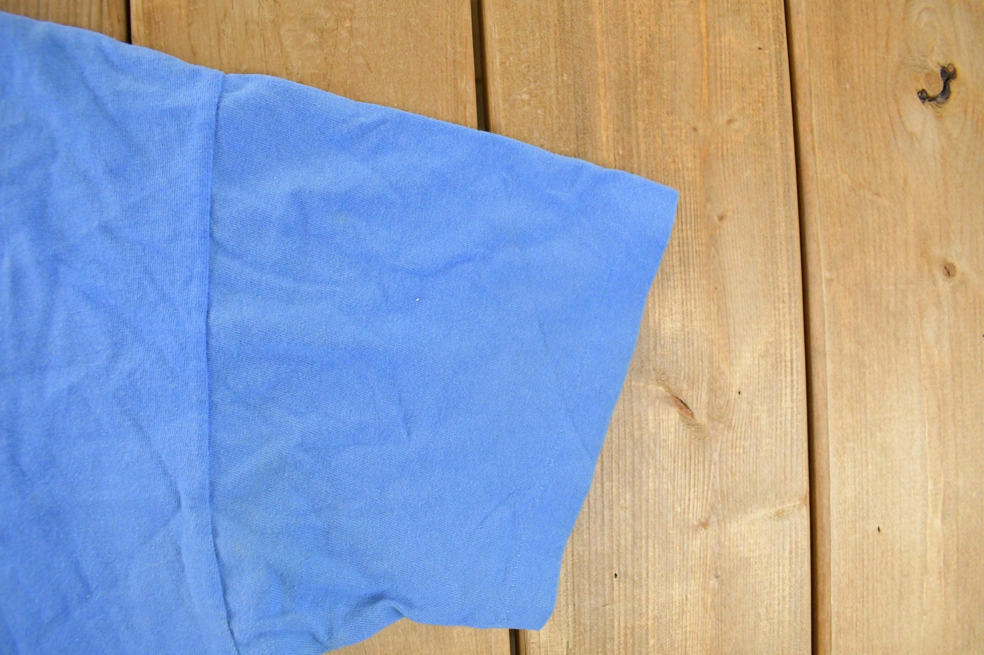 Vintage 1990s Teddy Bear Heart Grandma Style Single Stitch T-Shirt Men's Large from propervintagecanada