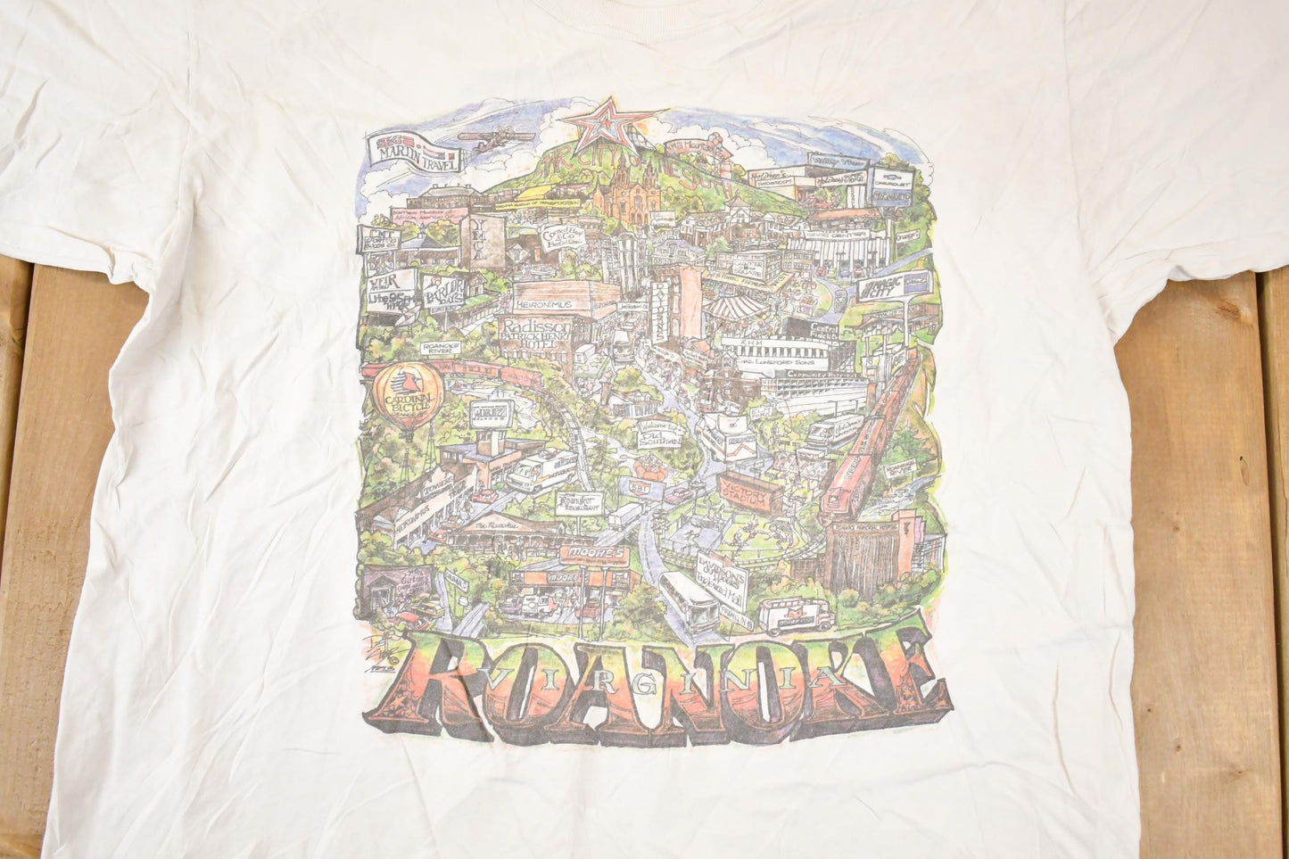 Vintage 1990s Tennessee River Roanoke Virginia Souvenir Travel T-Shirt Men's L from propervintagecanada