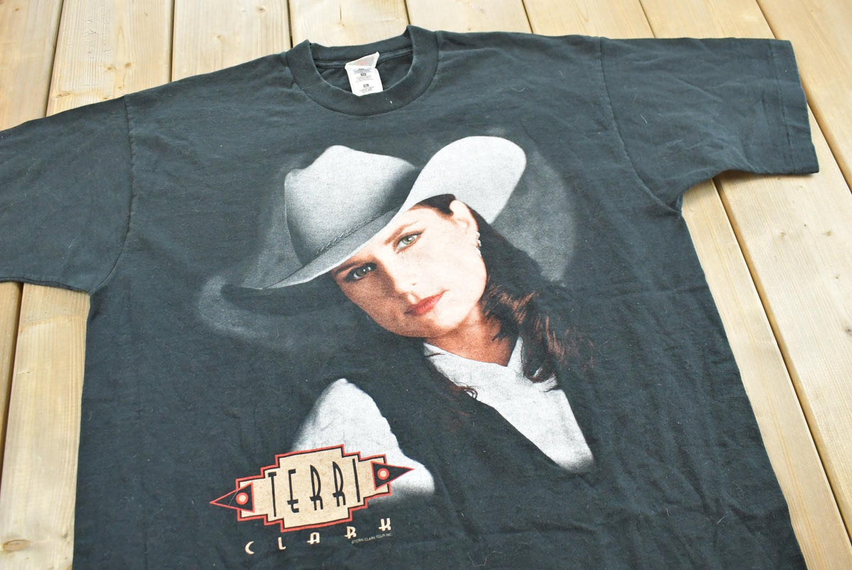 Vintage 1990s Terri Clark Poor Poor Pitiful Me Tour T-shirt Mens Men's XL from propervintagecanada