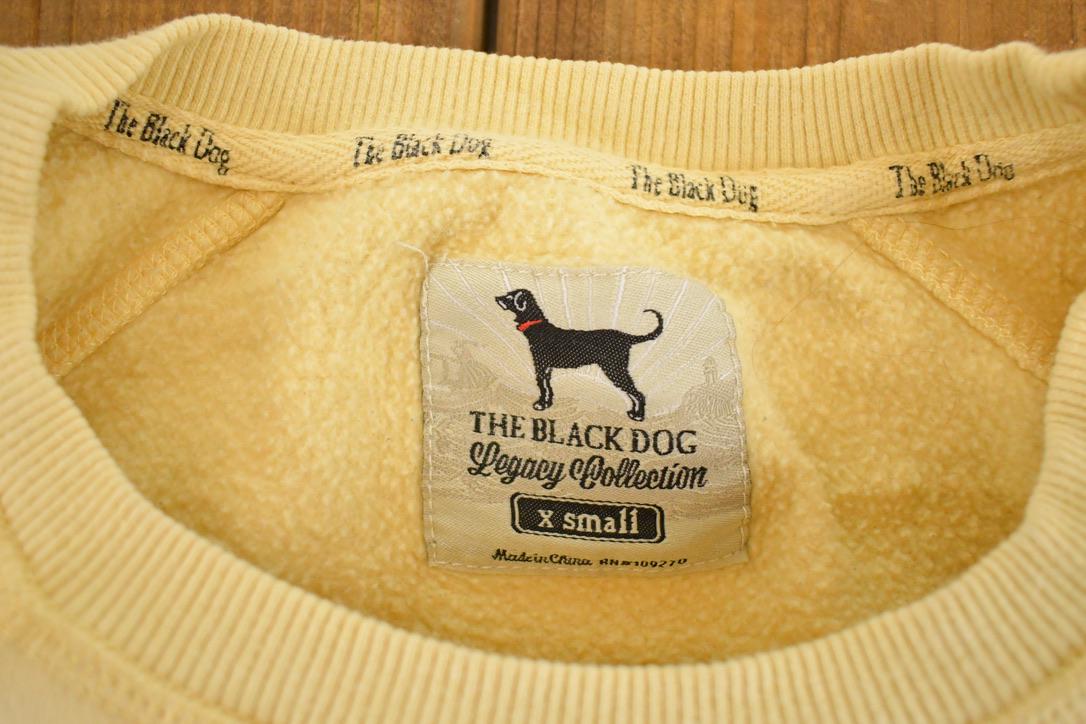 Vintage 1990s The Black Dog Souvenir Crewneck Sweatshirt Women's S from propervintagecanada