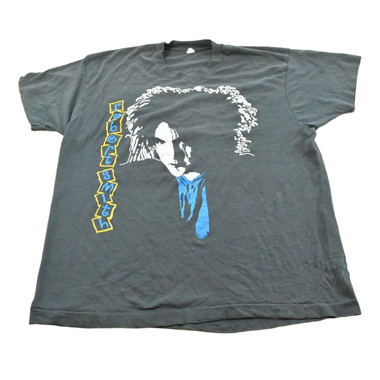 Vintage 1990s The Cure Robert Smith Band Rock Concert T-shirt Men's L from propervintagecanada