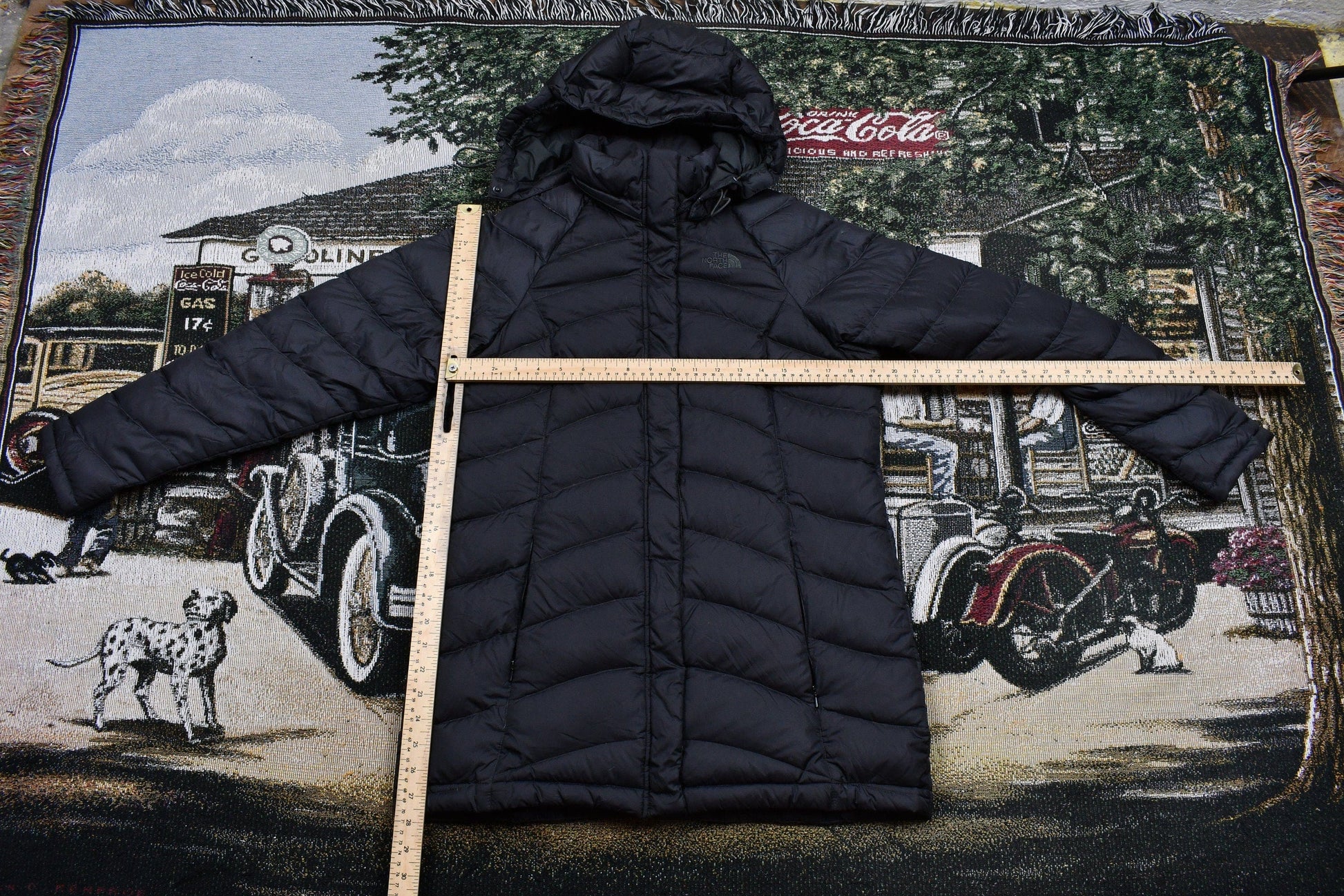 Vintage 1990s The North Face 600 Down Fill Women's Puffer Jacket Women's M from propervintagecanada