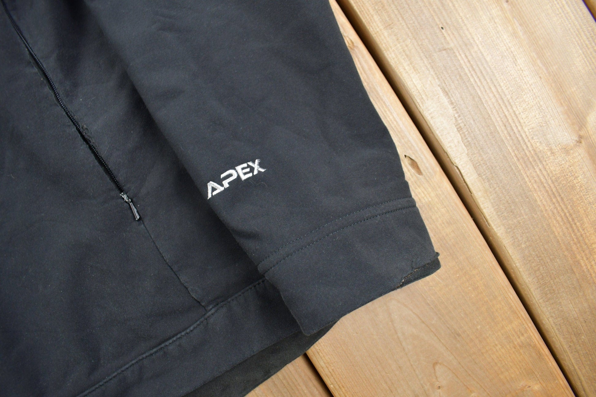 Vintage 1990s The North Face Apex Fleece Lined Shell Jacket Men's M from propervintagecanada