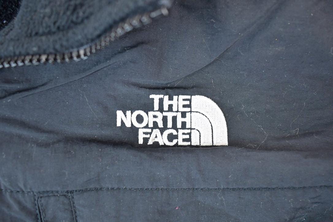 Vintage 1990s The North face Fleece Outdoorsman Sweater Women's Large from propervintagecanada