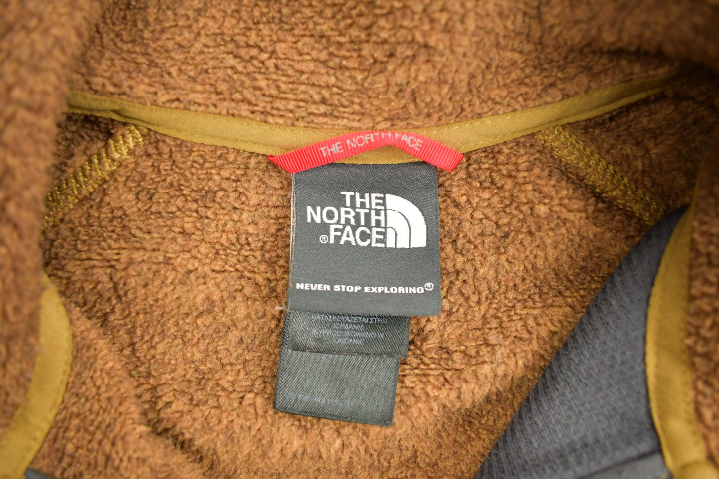 Vintage 1990s The North Face Fleece Sweater Men's Small from propervintagecanada