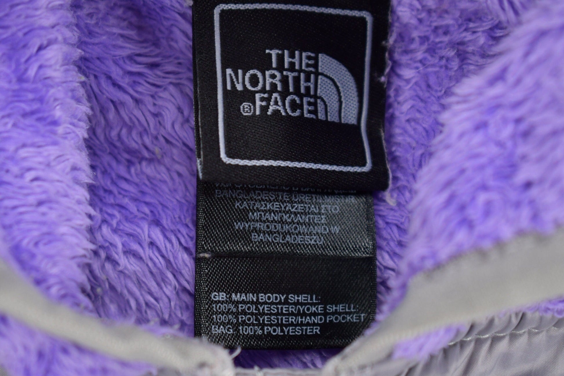 Vintage 1990s The North Face Fleece Zip Up Sweater Women's Small from propervintagecanada