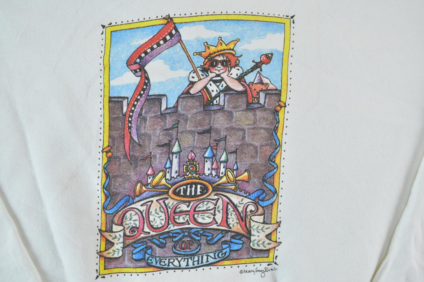 Vintage 1990s The Queen Of Everything Cute Cartoon Crewneck Sweater Men's XL from propervintagecanada