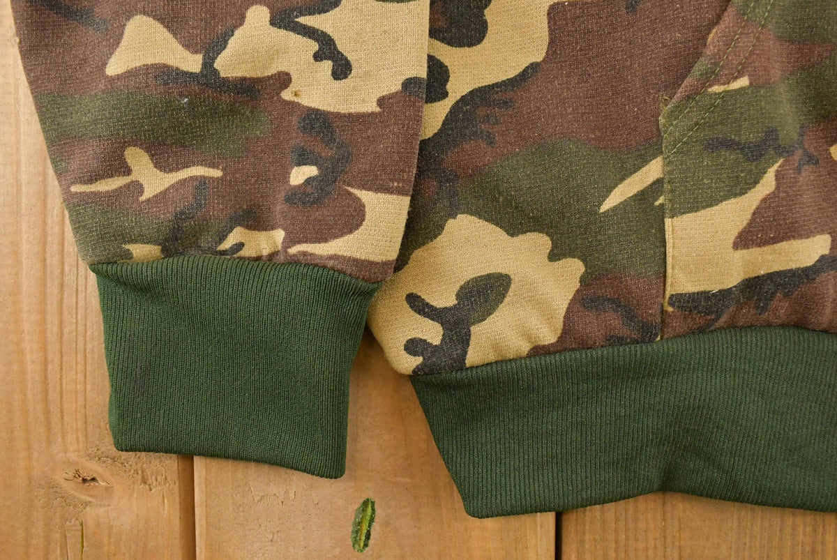 Vintage 1990s Thermal Lined Woodland Camo Full Zip Hoodie Men's XL from propervintagecanada