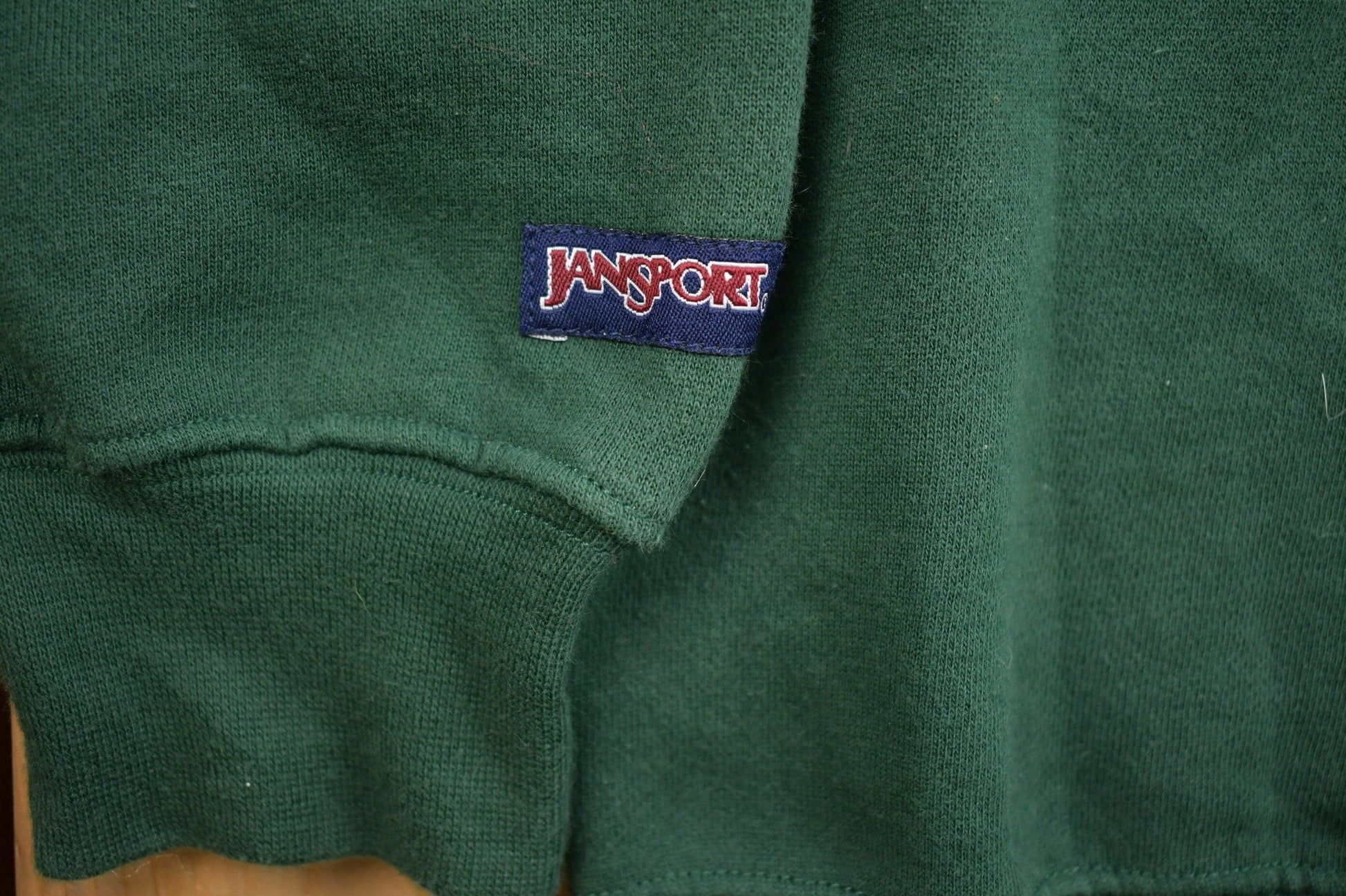 Vintage 1990s Thomas Nelson College Jansport Collegiate Crewneck Men's Medium from propervintagecanada