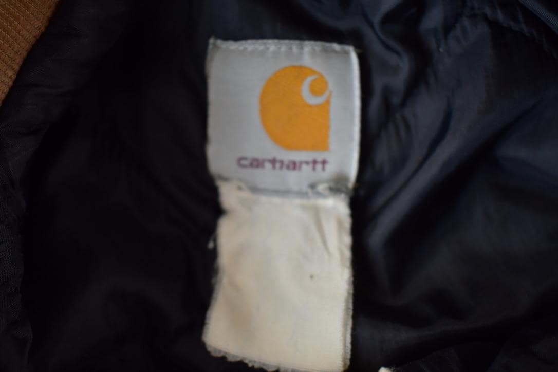 Vintage 1990s Thrashed Carhartt Traditional Work Jacket Men's Large from propervintagecanada