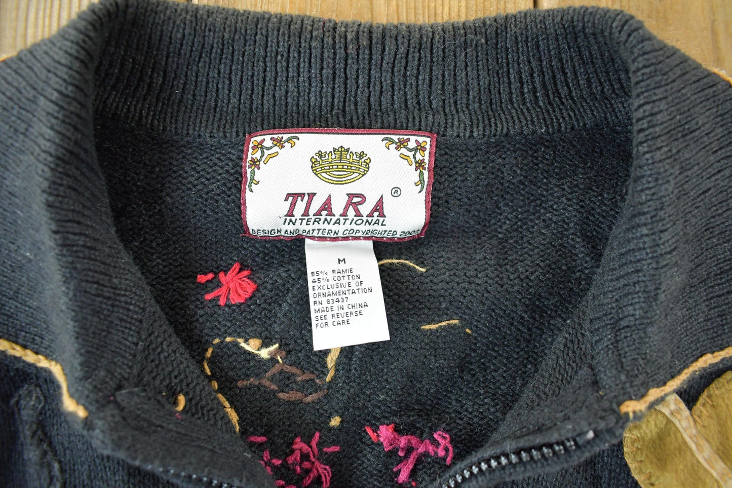 Vintage 1990s Tiara International Western Full Zip Knit Sweater Women's Medium from propervintagecanada