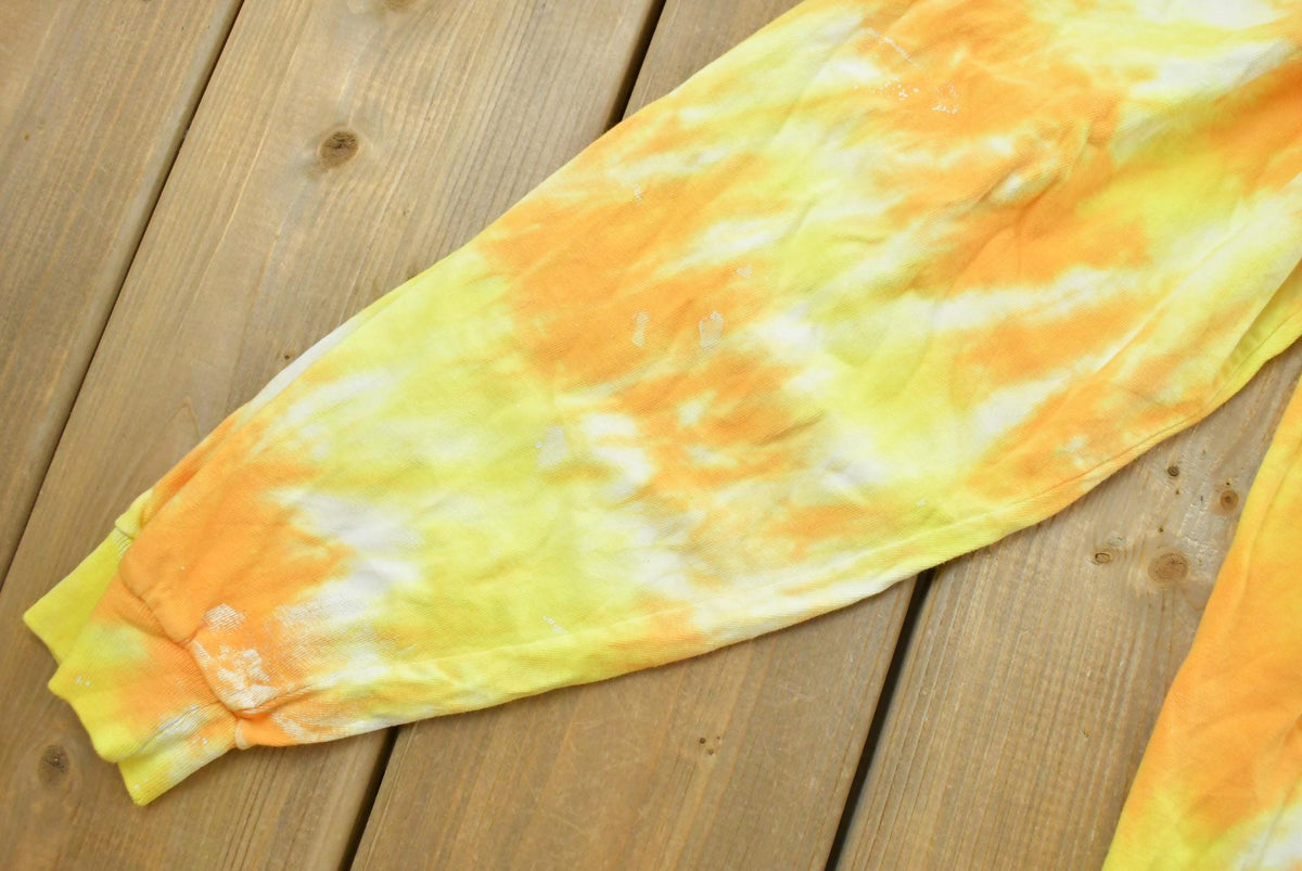 Vintage 1990s Tie Dye Yellow Long Sleeve T-Shirt Mens L from propervintagecanada