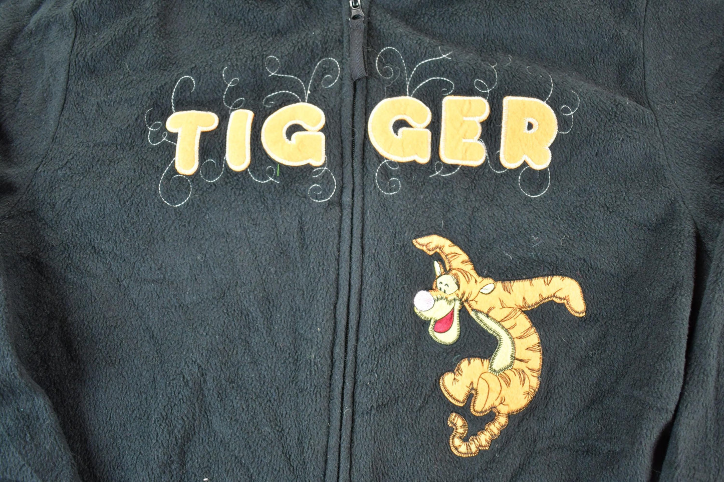 Vintage 1990s Tigger Pooh Disney Full Zip Hoodie Womens XL from propervintagecanada