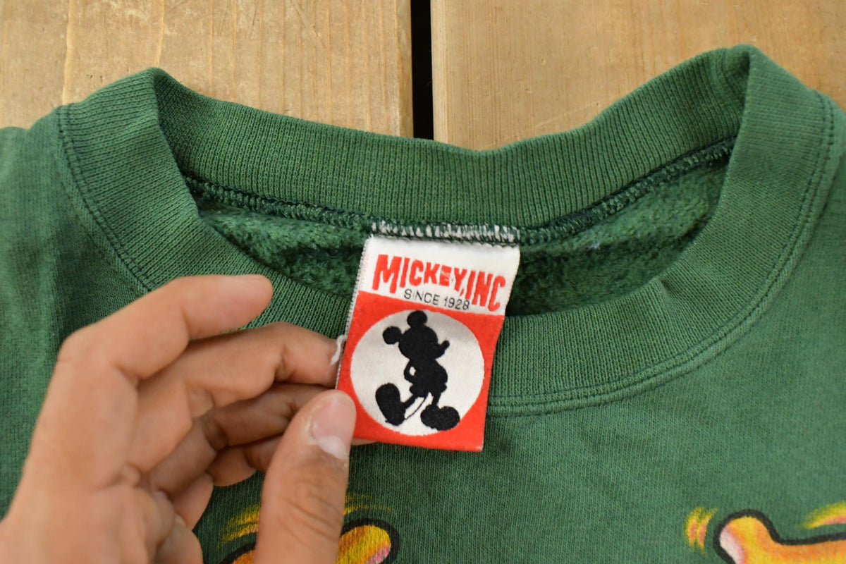 Vintage 1990s Tigger Winnie The Pooh Walt Disney World Crewneck Sweatshirt Men's Large from propervintagecanada