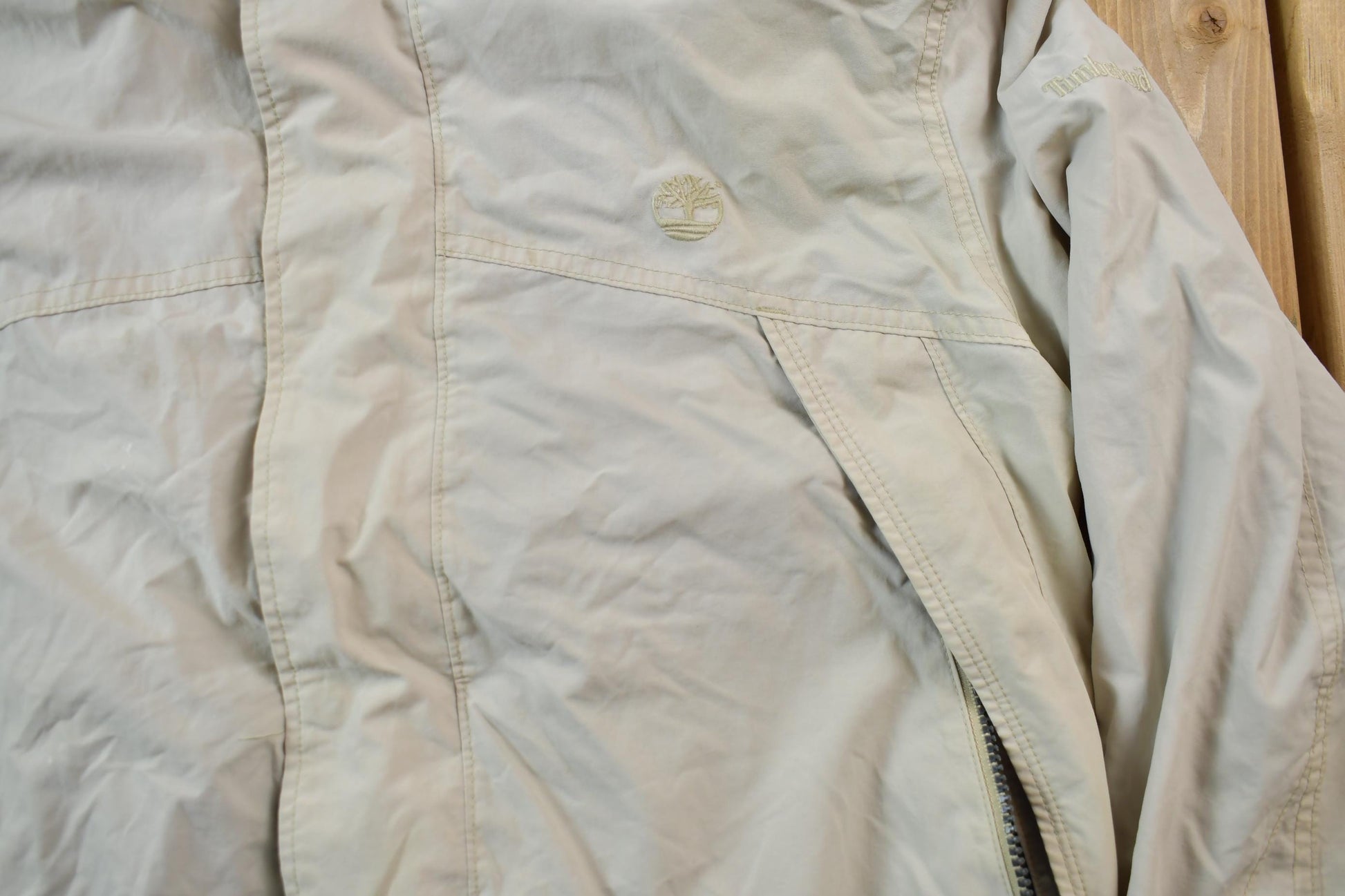 Vintage 1990s Timberland Full Zip Insulated Windbreaker Jacket Men's Medium from propervintagecanada