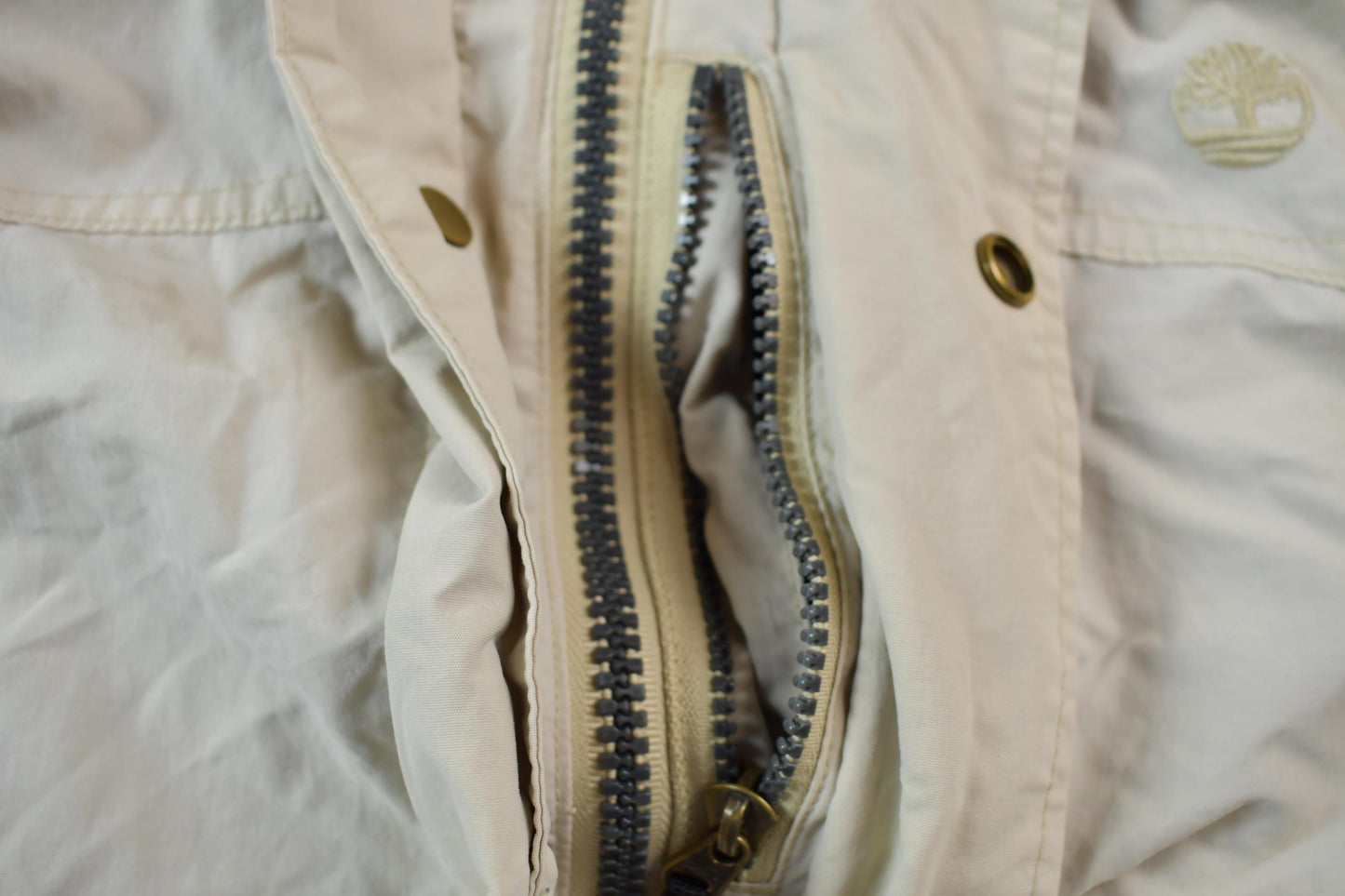 Vintage 1990s Timberland Full Zip Insulated Windbreaker Jacket Men's Medium from propervintagecanada