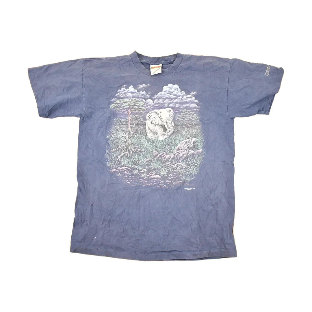 Vintage 1990s Toledo Embroidered Elephant Souvenir Travel T-Shirt Men's M from propervintagecanada