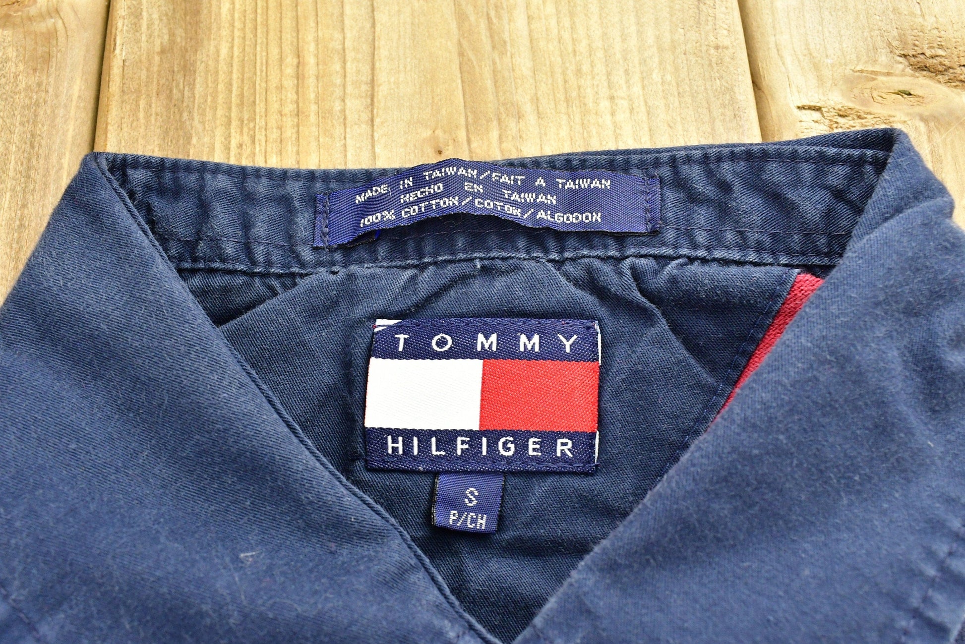 Vintage 1990s Tommy Hilfiger American Flag Rugby Shirt Classic from propervintagecanada