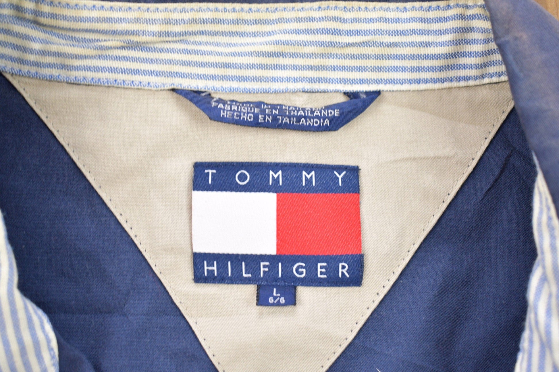 Vintage 1990s Tommy Hilfiger Canvas Golf Jacket Men's Large from propervintagecanada