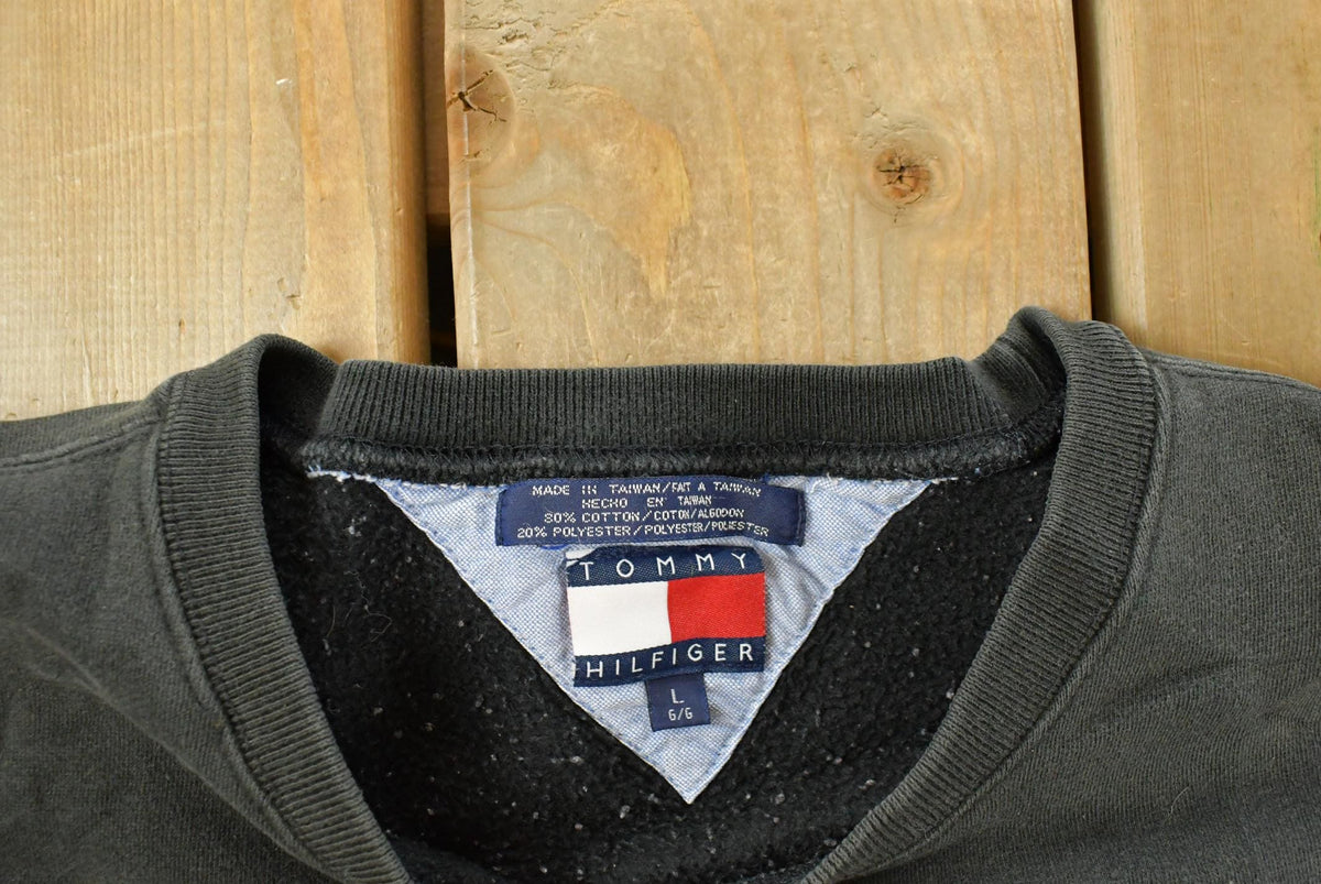 Vintage 1990s Tommy Hilfiger Crewneck Sweatshirt Men's Large from propervintagecanada