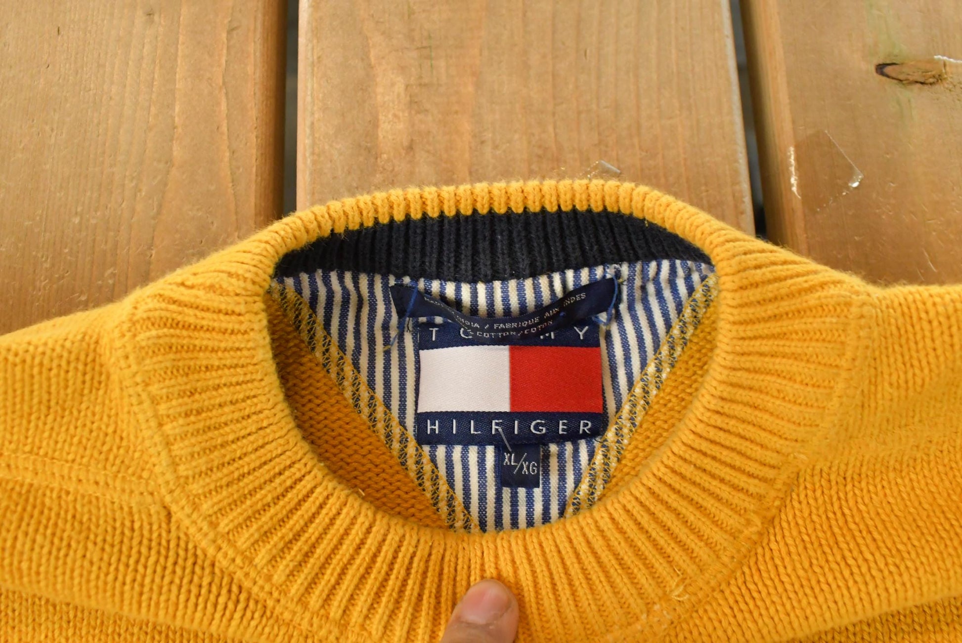 Vintage 1990s Tommy Hilfiger Embroidered Knit Sweater Men's XL from propervintagecanada