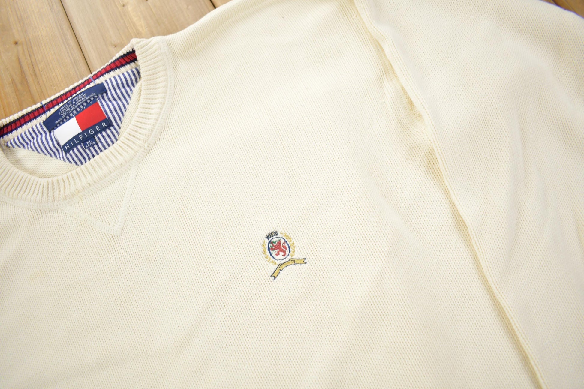 Vintage 1990s Tommy Hilfiger Embroidered Knitted Sweater from propervintagecanada
