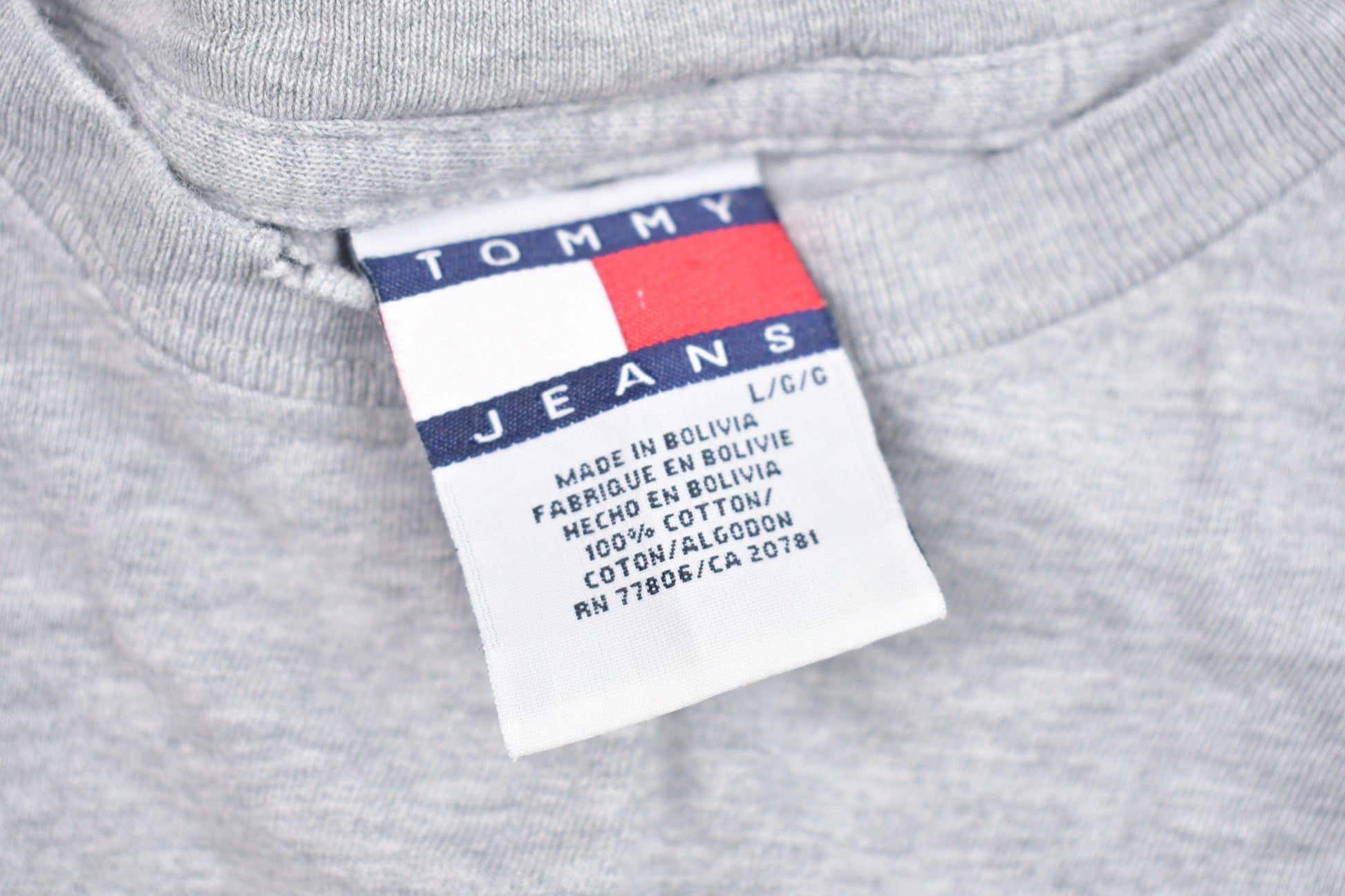 Vintage 1990s Tommy Hilfiger Jeans Long Sleeve Shirt Men's Large from propervintagecanada