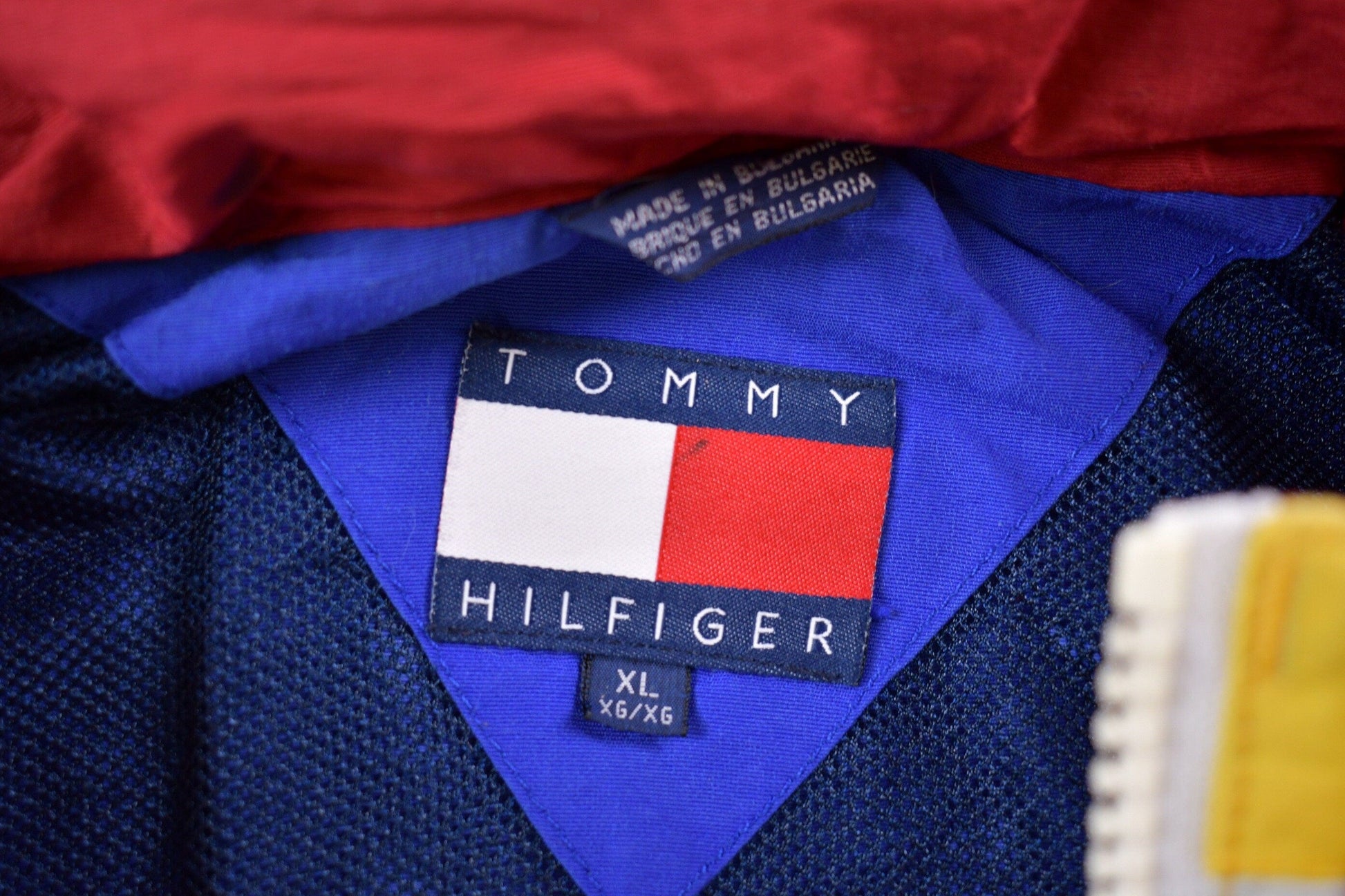 Vintage 1990s Tommy Hilfiger Windbreaker Jacket Men's XL from propervintagecanada