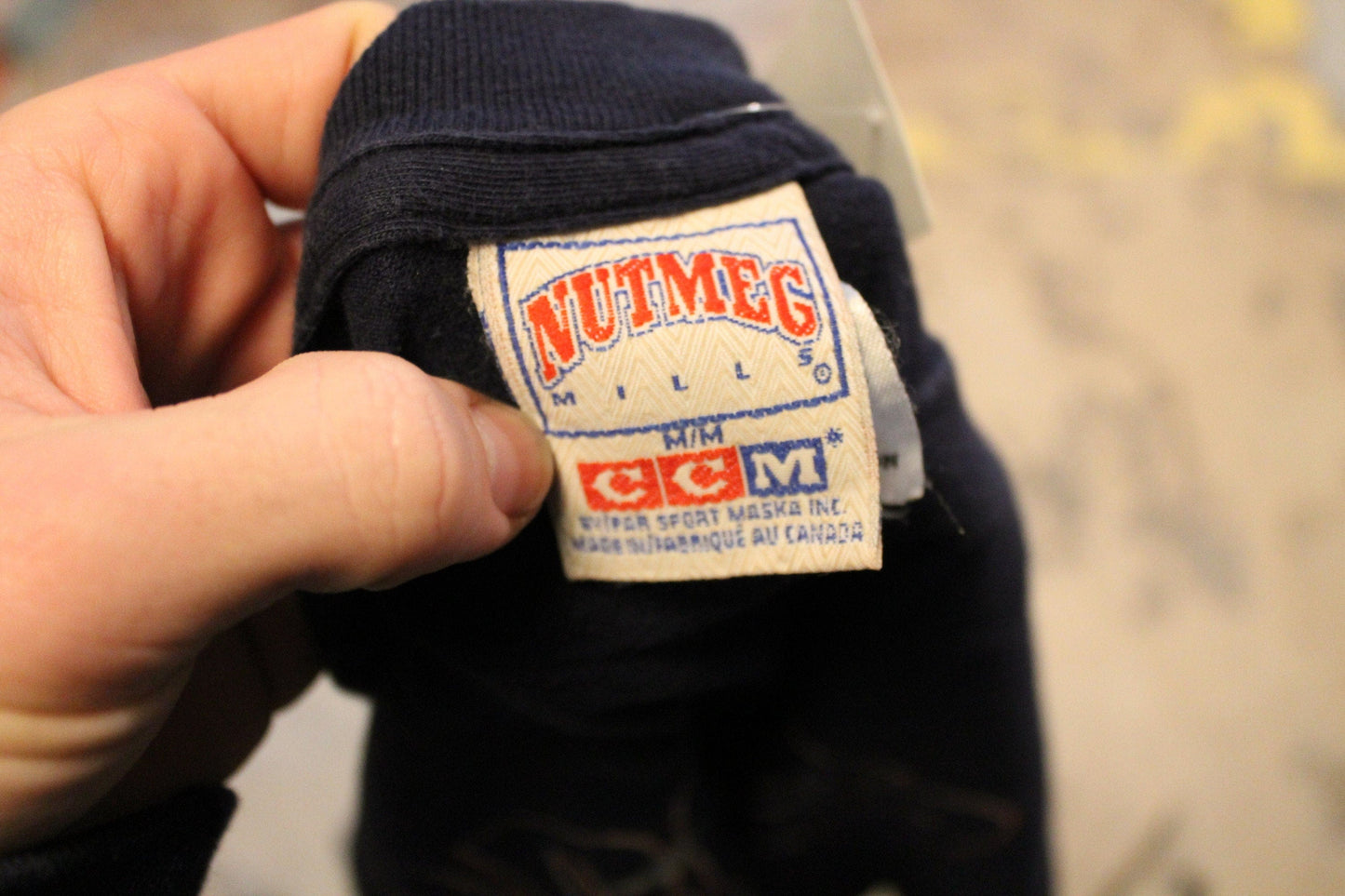 Vintage 1990s Toronto Blue Jays MLB Baseball Nutmeg T Shirt Sportswear Men's Medium from propervintagecanada