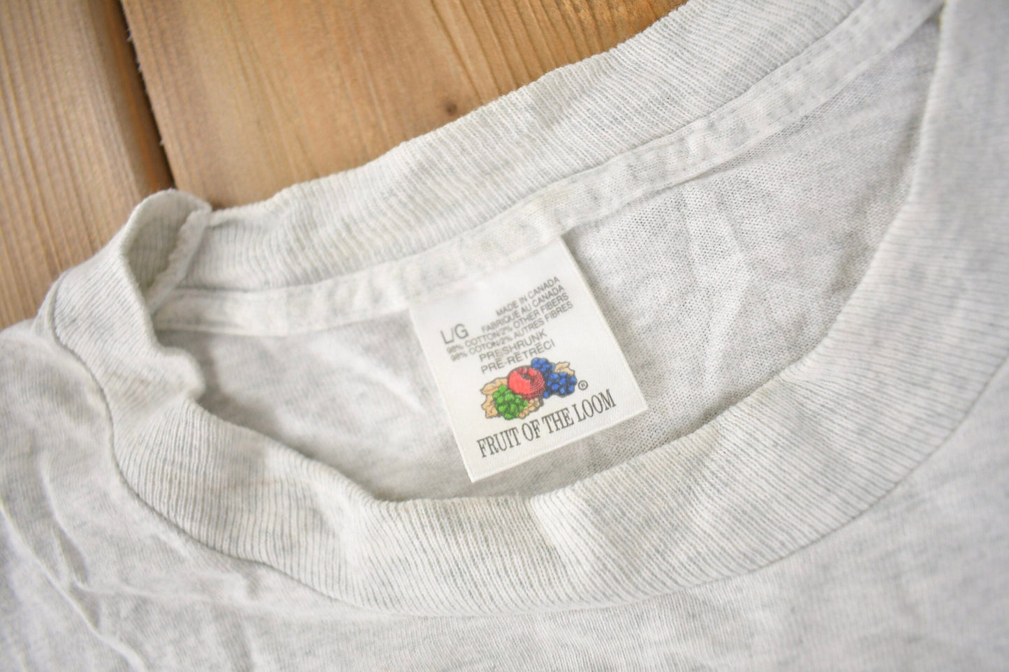 Vintage 1990s Toronto Leafs NHL Hockey Graphic T-Shirt Men's Large from propervintagecanada