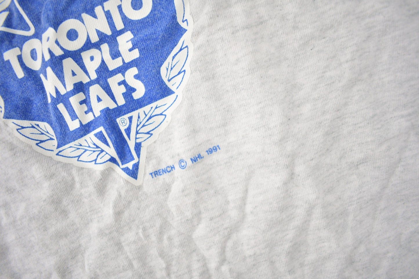 Vintage 1990s Toronto Leafs NHL Hockey Graphic T-Shirt Men's Large from propervintagecanada
