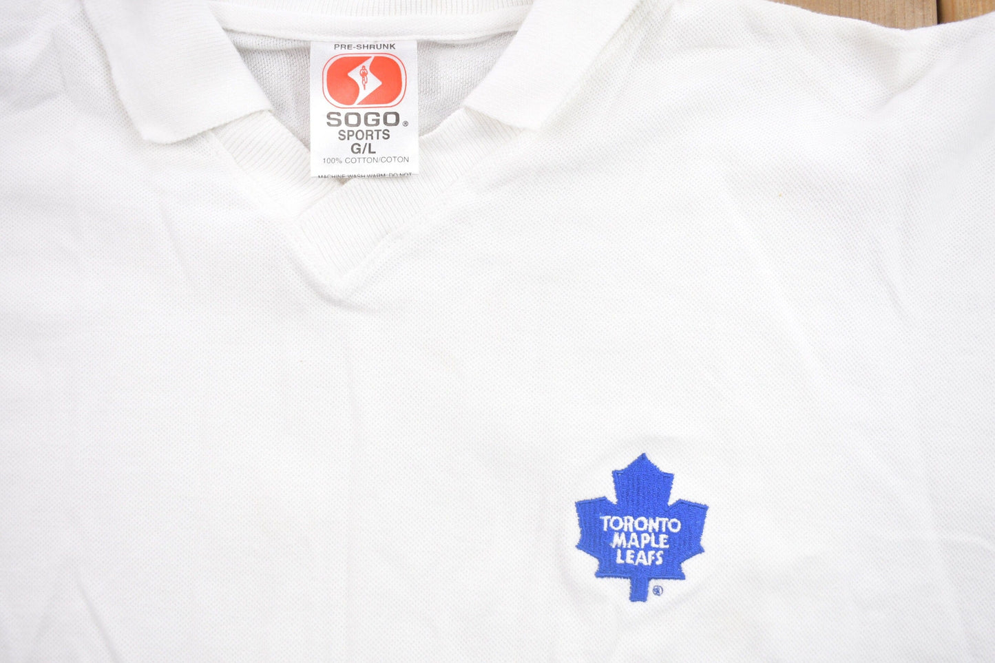 Vintage 1990s Toronto Maple Leafs Collared T-Shirt Men's Large from propervintagecanada