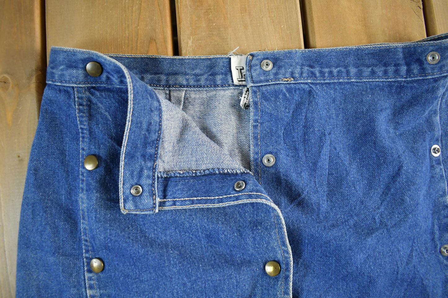 Vintage 1990s Touche Denim Skirt Women's 33 from propervintagecanada