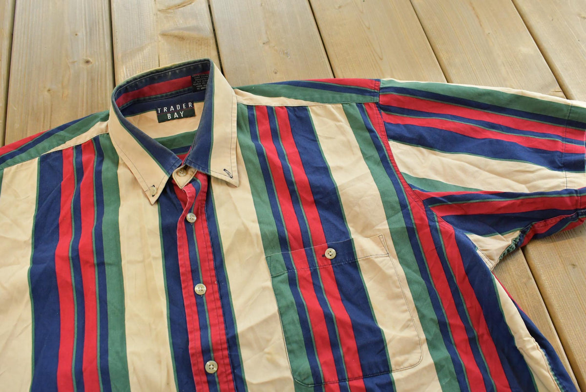 Vintage 1990s Trader Bay Striped Button Up Short Sleeve Shirt Mens XL from propervintagecanada